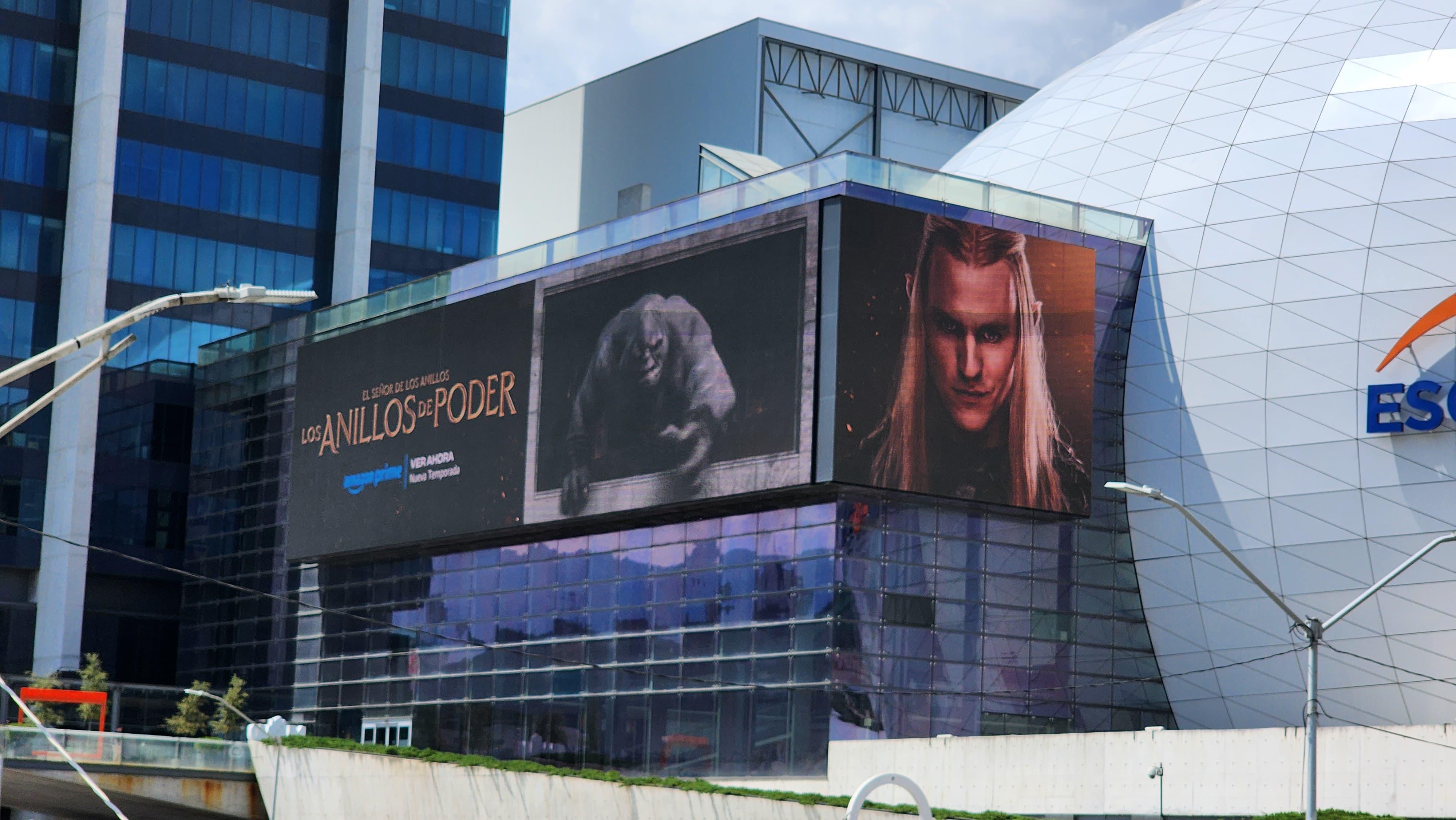 Showcenter Complex MTY